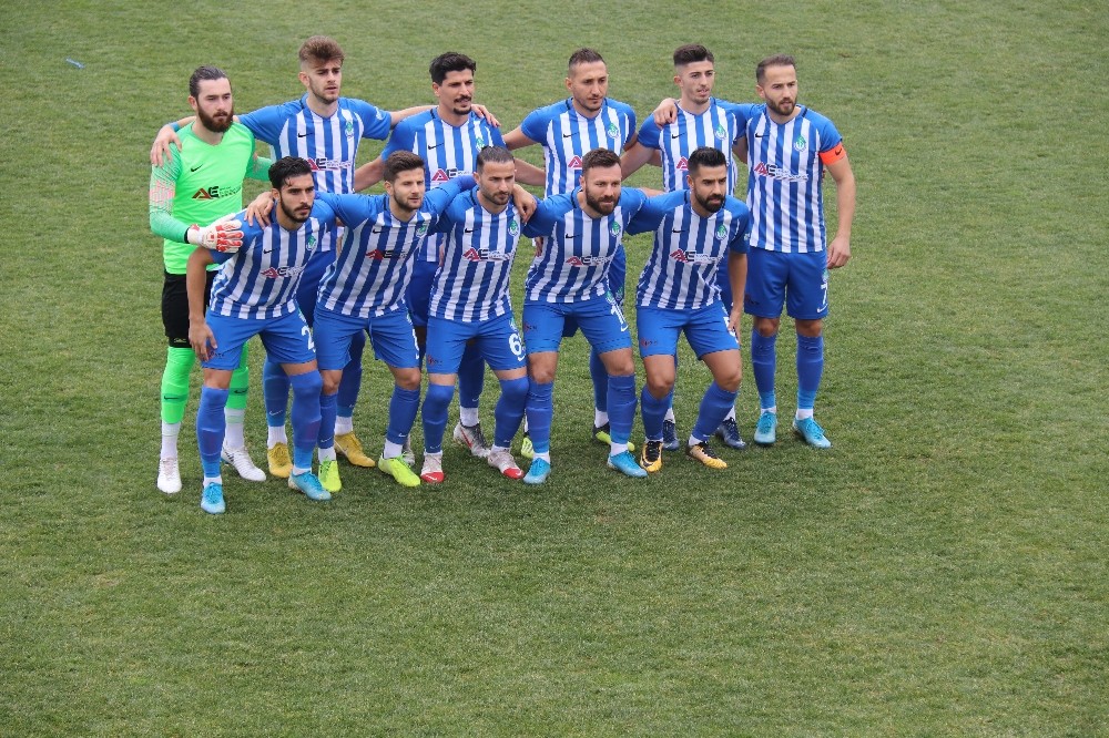 Şampiyon olurlarsa umreye gidecekler 