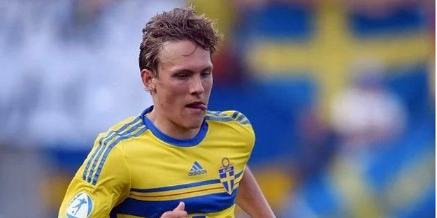 Şampiyon sol bekini açıklamak üzere!