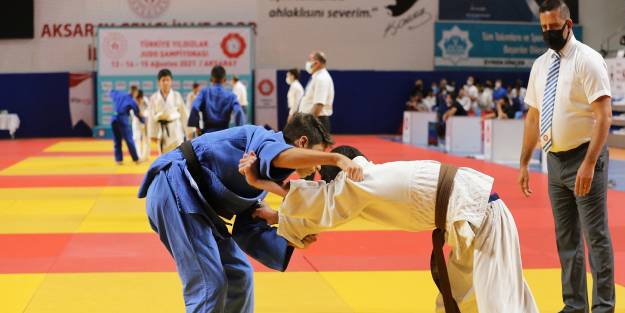 Şampiyonada 11 sporcumuz olacak