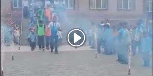 Şampiyonlar Ligi Finali '7-C United - 6-B Saint Germain'