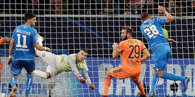 Şampiyonlar Ligi'nde müthiş maç! 6 gol var kazanan yok