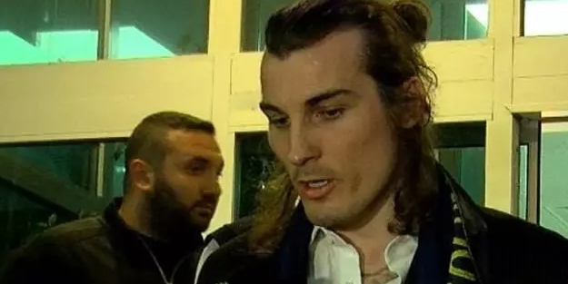 Şampiyonluk görüntüleri izlemek için hamle! Türk ünlü futbolcu çağlar: bunu telafi etmek için satın aldı! flaş karar!