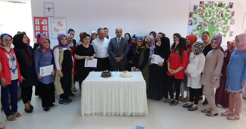 Samsun Eğitim ve Araştırma Hastanesi Gebe Okulu 1500’üncü mezunlarını verdi 