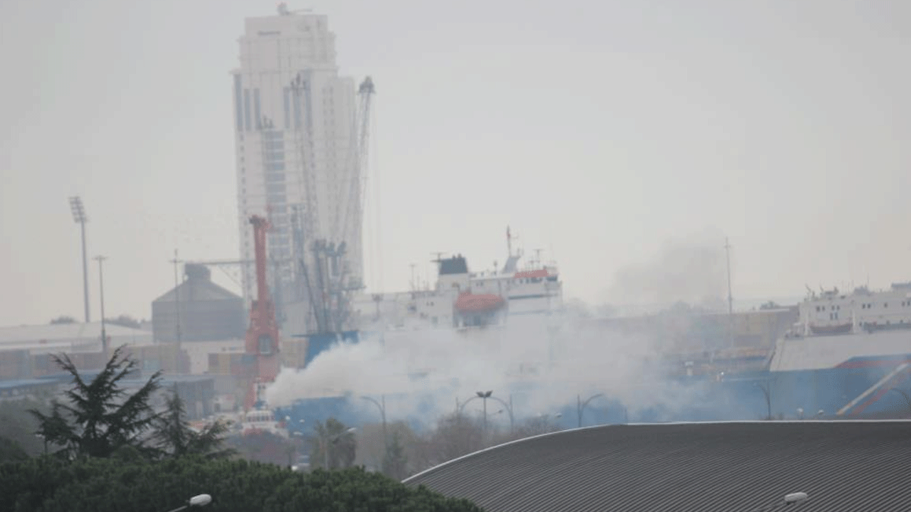 Samsun Limanı'ndaki panik anları kamerada