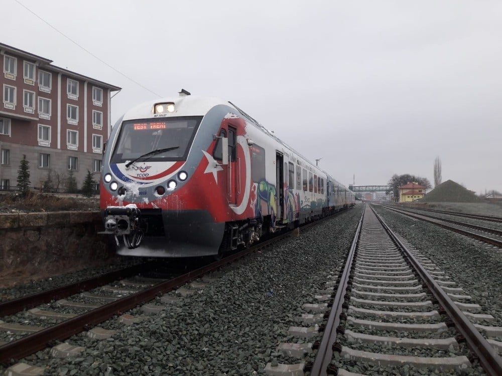 Samsun-Sivas tren yolunda test sürüşü yapıldı 