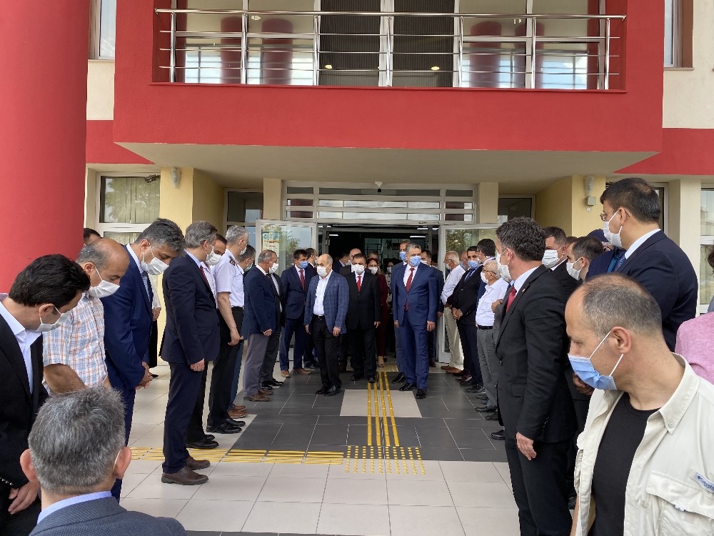 Samsun Valiliği’ne atanan Zülkif Dağlı Düzce’ye veda etti 