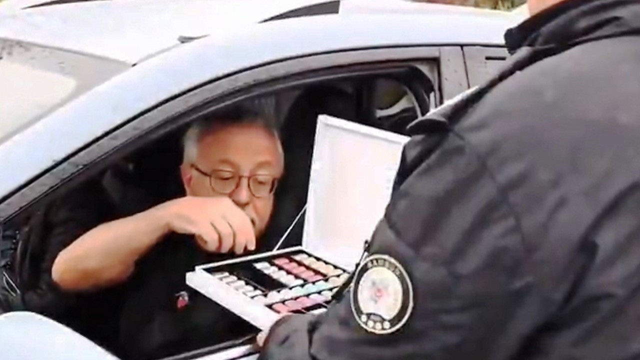 Samsun Valisi Tavlı'dan jandarma, polis ve sahil güvenlik personeline telsizden bayram kutlaması