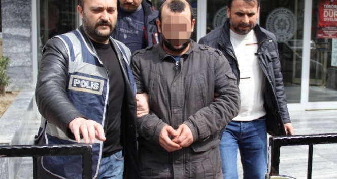 Samsun’da 4 ayda 7 evi balkondan soydu