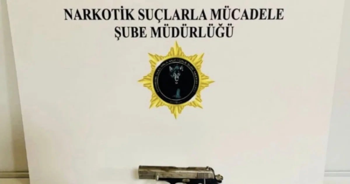 Samsun'da 4 ilçede yapılan aramalarda 7 bin 287 adet sentetik ecza ele geçirildi