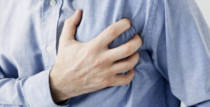 Samsun’da 5. kata çıkınca kalp krizi geçirip öldü