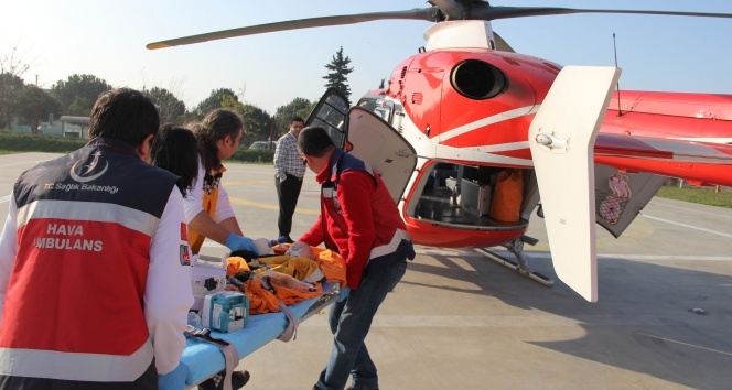 Samsun'da ambulans helikopter kalbi duran bebek için havalandı