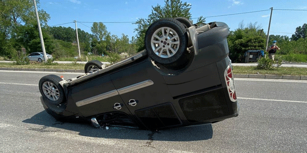 Samsun'da araç takla attı: Yaralılar var