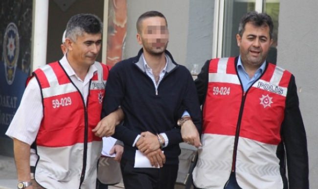 Samsun'da babannesinin 10 bin TL'sini alıp sevgilisine verdi