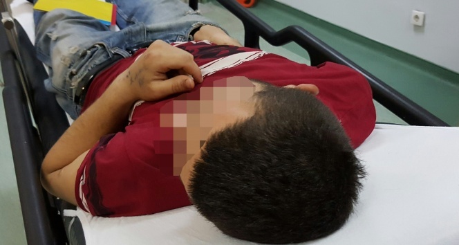 Samsun'da bunalıma giren genç kendini bıçakladı