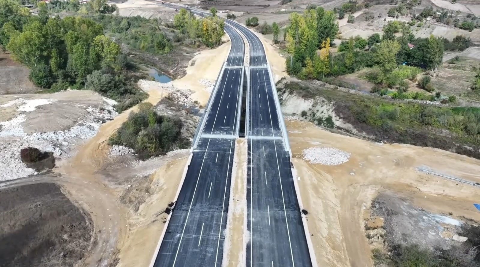 Samsun'da dev Ulaştırma ve Sanayi yatırımları hız kesmiyor! Havza-Vezirköprü hattına milyarlık yatırım!