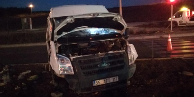 Samsun’da feci kaza: 26 kişi yaralandı