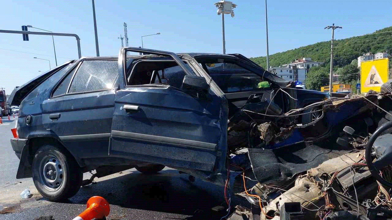 Samsun’da feci kaza: 3’ü ağır 4 yaralı