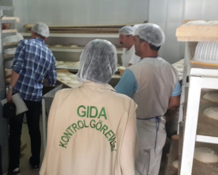 Samsun’da gıda sağlığını tehdit eden işletmelere ceza yağdı 