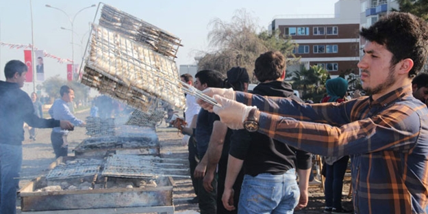 Samsun'da hamsi şöleni