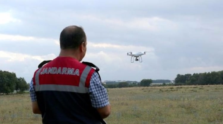 Samsun'da jandarmadan drone ile havadan kenevir operasyonu