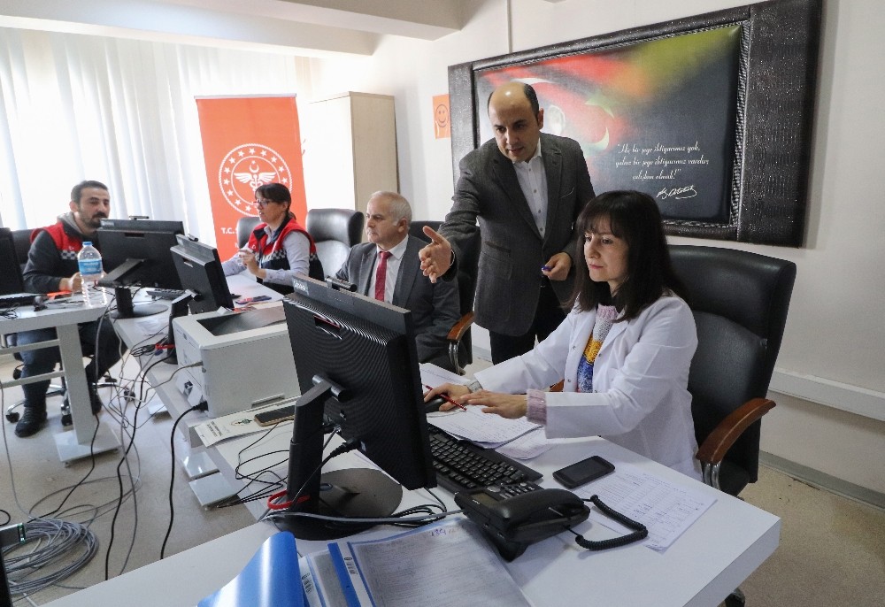Samsun’da “kovid-19” ile mücadele 7/24 bu merkezden yönetiliyor 