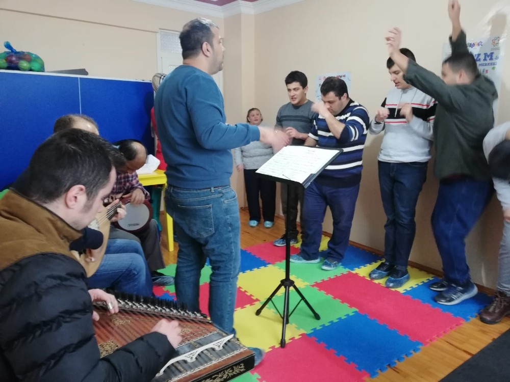 Samsun’da otizmli çocuklar sahneye çıkacak 