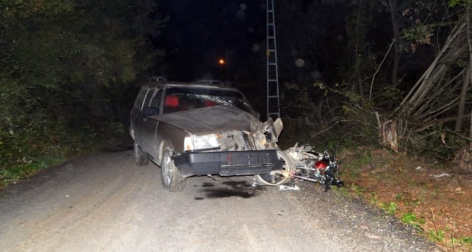 Samsun'da otomobil ile motosiklet çarpıştı: 3 kişi yaralandı