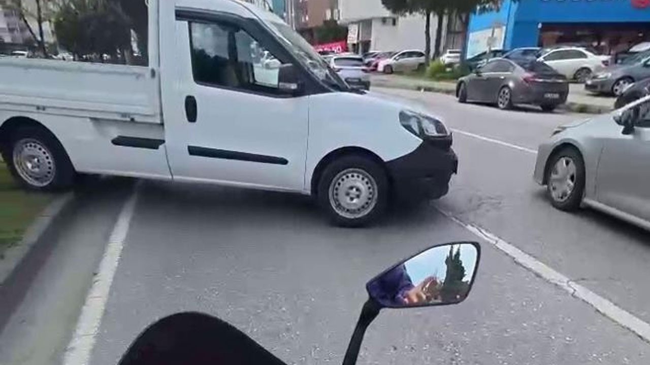 Samsun’da panik anları! Sürücüsüz araç anayola bakın nasıl kaydı