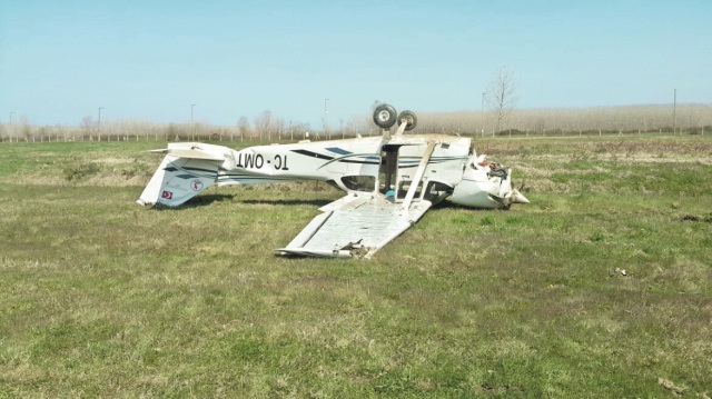Samsun’da pisti geçip takla attı