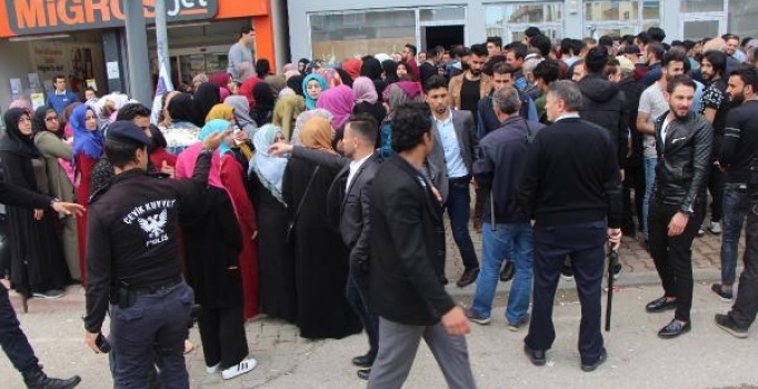 Samsun’da sandığa giden Iraklılar kavga etti: 1 kişi yaralı