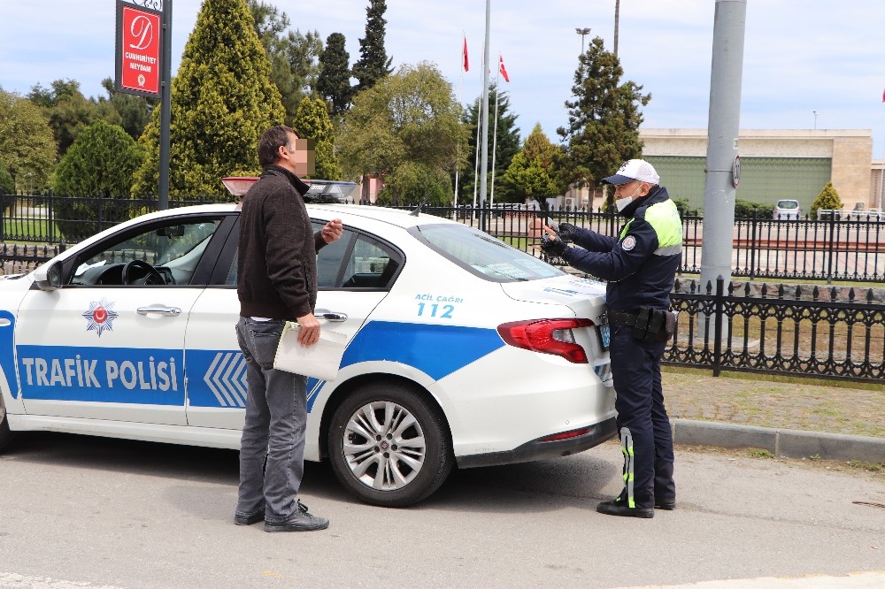 Samsun’da sokağa çıkma kısıtlaması denetimleri 