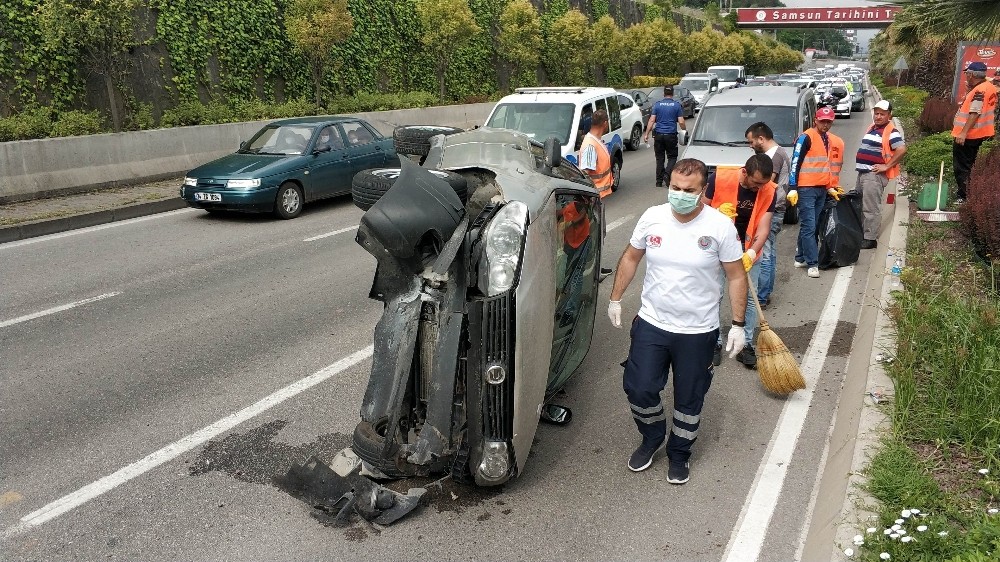 Samsun’da takla atan otomobilin sürücüsü ölümden döndü 