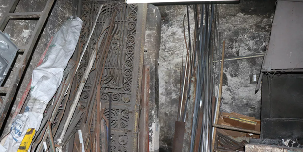 Samsun’da tarihi eser meraklıları 155 yıllık kapının peşinde