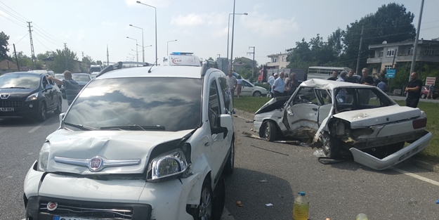 Samsun'da trafik kazası: 2 yaralı