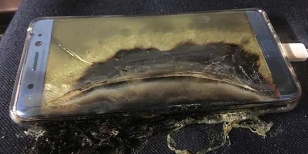 Samsung telefonlar uçaklarda yasaklanabilir!