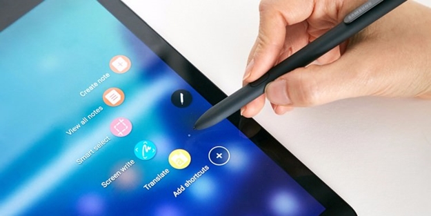 Samsung Galaxy Tab S3 tabletini tanıttı