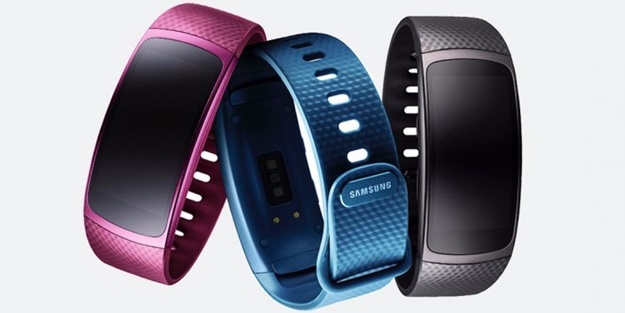 Samsung Gear Fit2 Türkiye'de satışa sunuldu