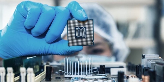 Samsung, yarı iletken gelirlerinde Intel'i geçti