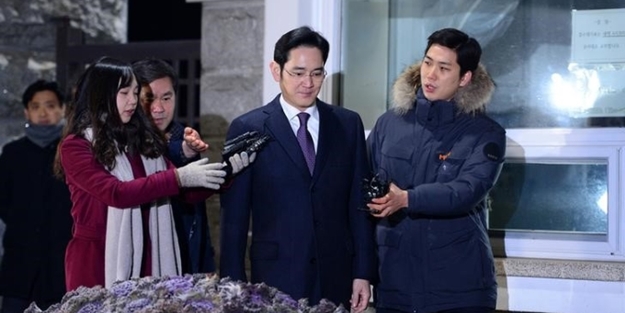 Samsung'a bir şok daha!