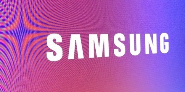 Samsung’dan pembe renkli telefon geliyor!
