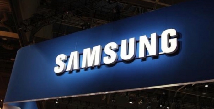 Samsung'tan ekranlarına önemli garanti kararı