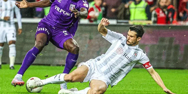 Samsunspor maçındaki penaltı kararı çok konuşuldu! Beşiktaş’ın kazandığı penaltı tartışıldı