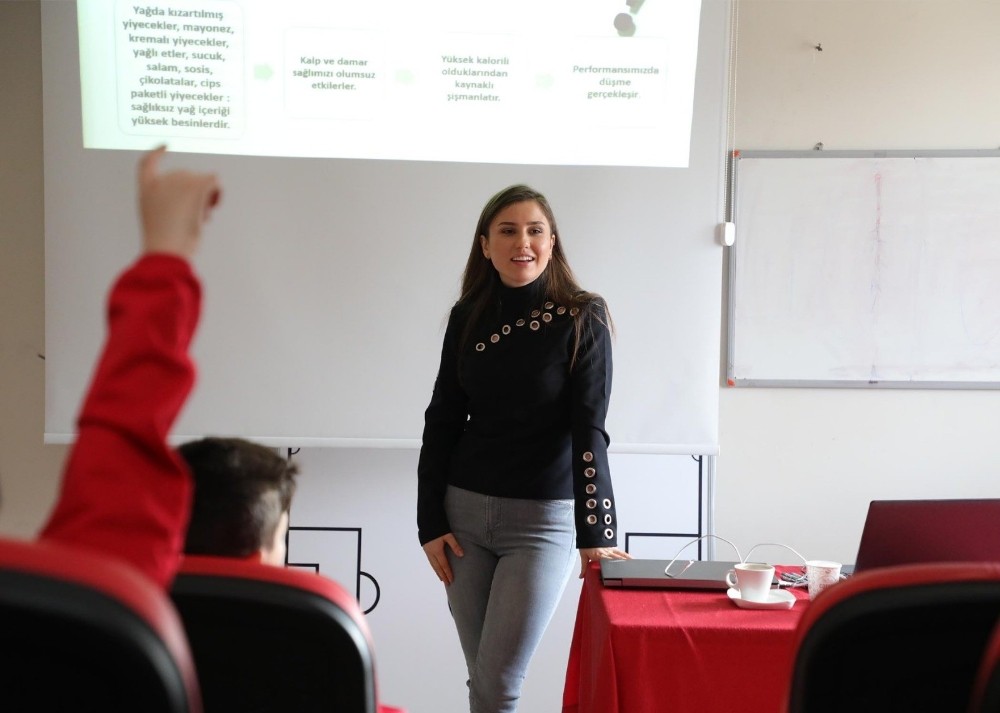 Samsunsporlu Diyetisyen Atmaca’dan futbolculara ’sıcak hava’ ve ’beslenme’ uyarıları 