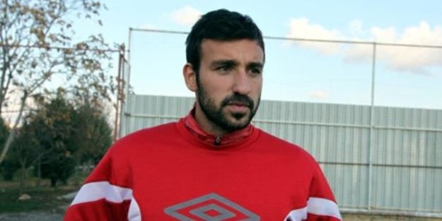 Samsunsporlu futbolcu, futbolcu olduğunu unuttu!