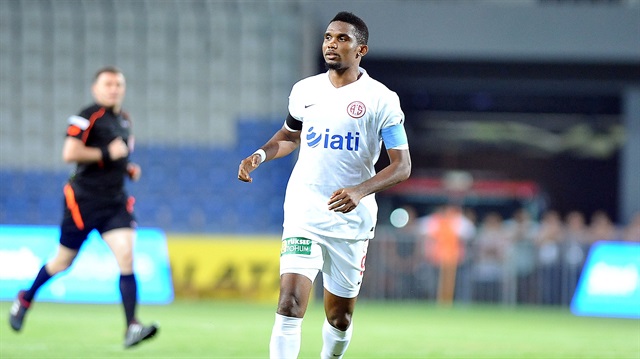 Samuel Eto'o'ya af çıktı