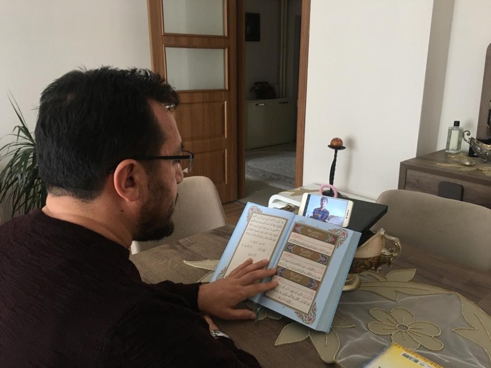 Sanal alemde hafızı eğitimini tamamladı 