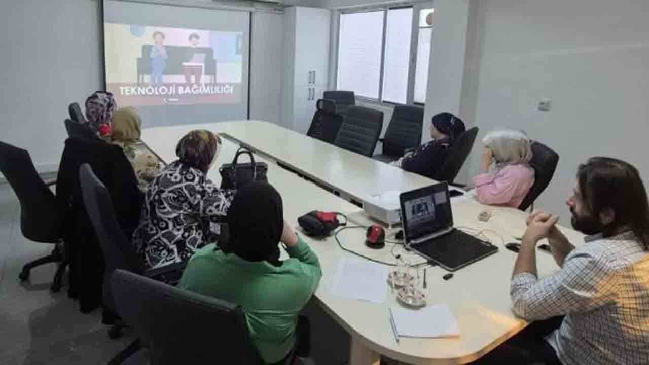 Sanal tehlikeye karşı aileler uyarıldı: Kontrolsüz ekran yaşamı tehdit ediyor