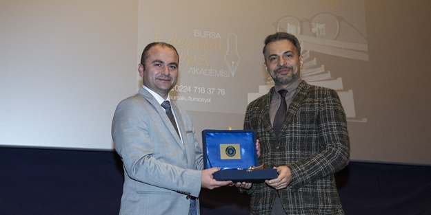 'Sanat Allah içindir'