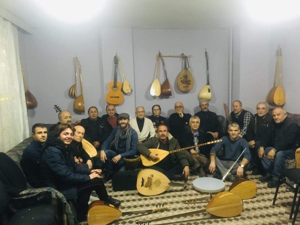 Sanat gönüllülerin mekanı açıldı 