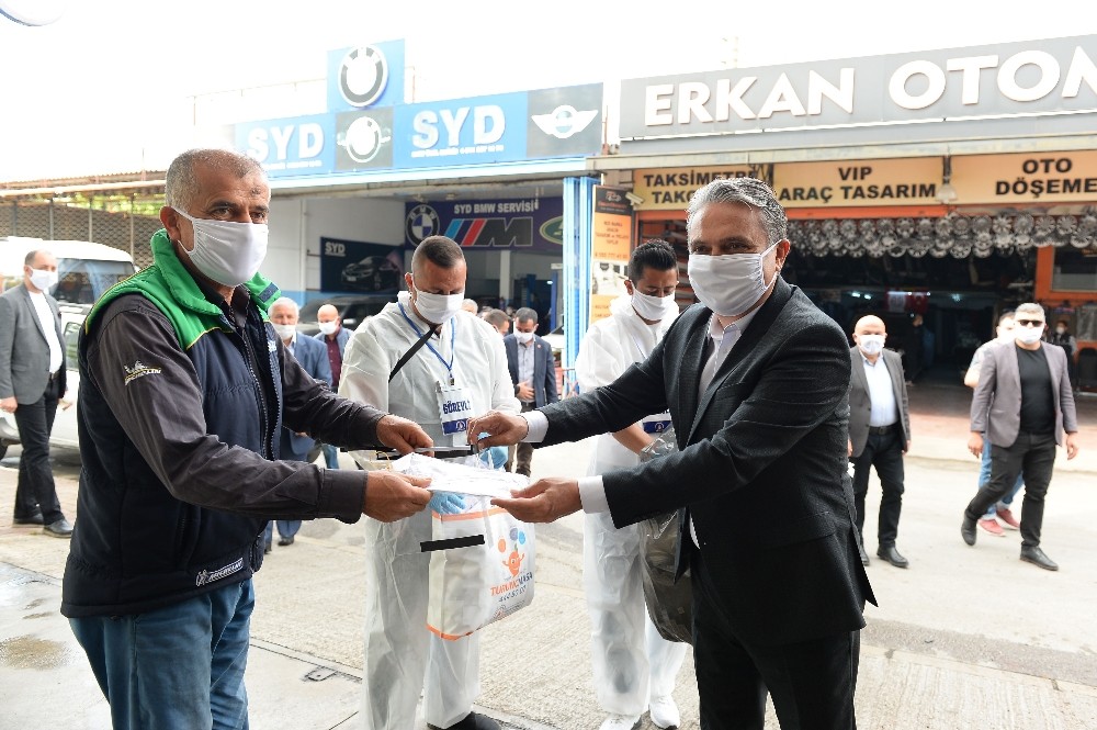 Sanayi esnafına maske 